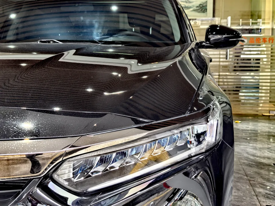 Honda Accord 2022 Accord 260TURBO Fantasy Night Premium Edition 2022 — миниатюра 3