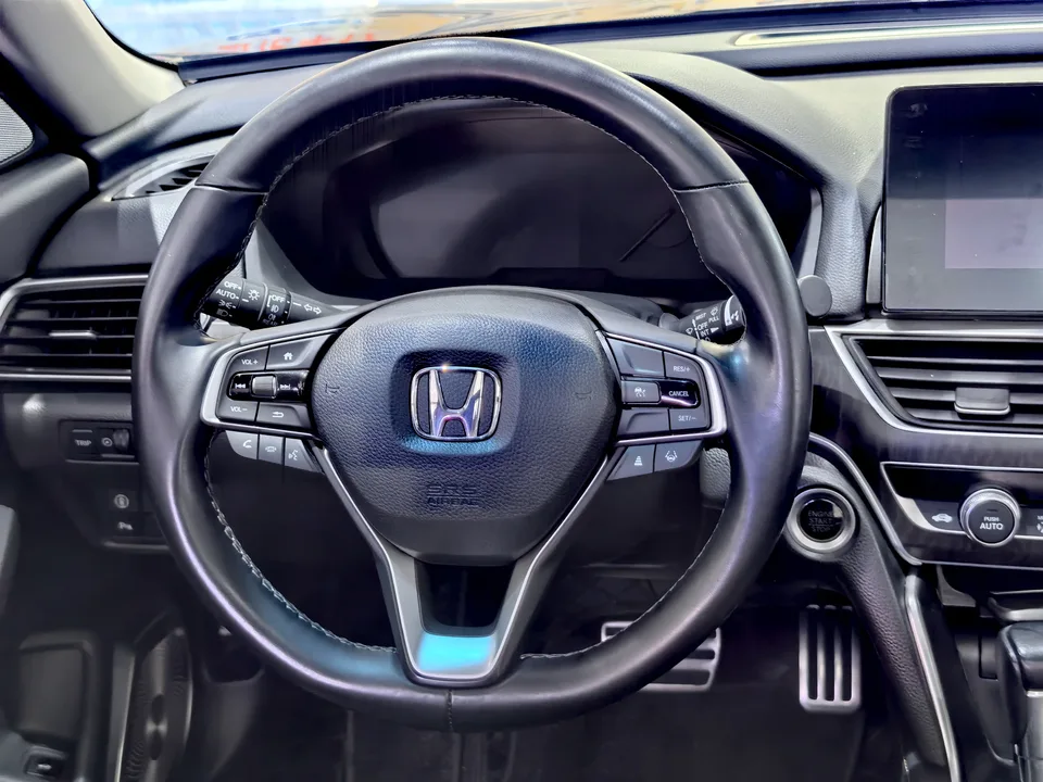 Honda Accord 2022 Accord 260TURBO Fantasy Night Premium Edition 2022 — миниатюра 4
