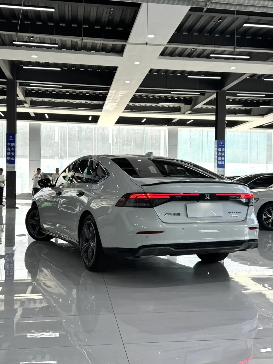 Honda Accord RuiTong 260TURBO Excellent Edition 2024 — миниатюра 4