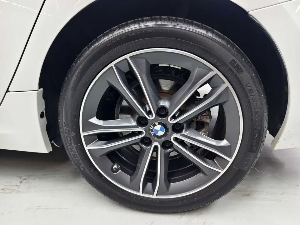 BMW 1 Series BMW 1 Series 2023 120i M Sport 2023 — миниатюра 3