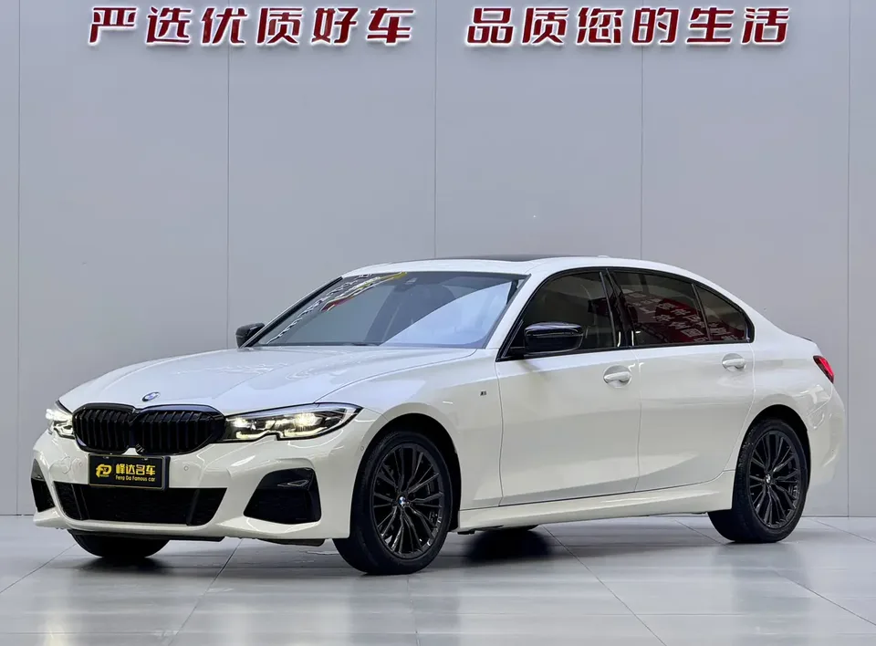 BMW 3 Series 2022