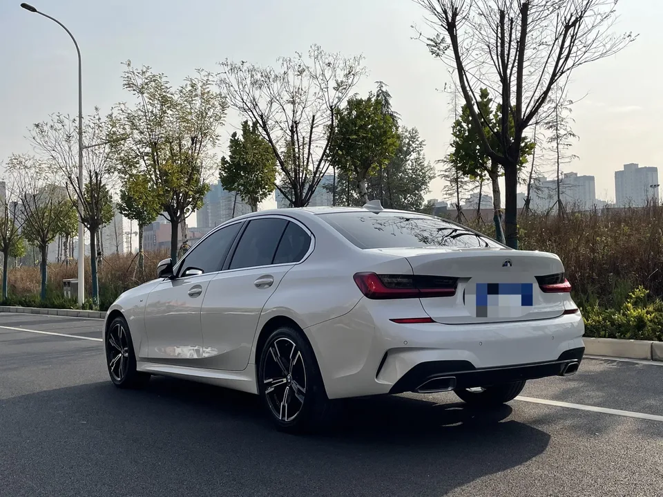 BMW 3 Series facelift 320Li M Sport package 2022 — миниатюра 2