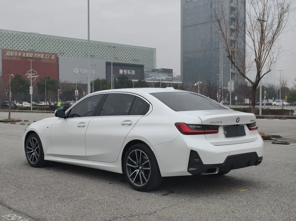 BMW 3 Series 3 Series BMW 3 Series 2023 320Li M Sport Package 2023 — thumbnail 2