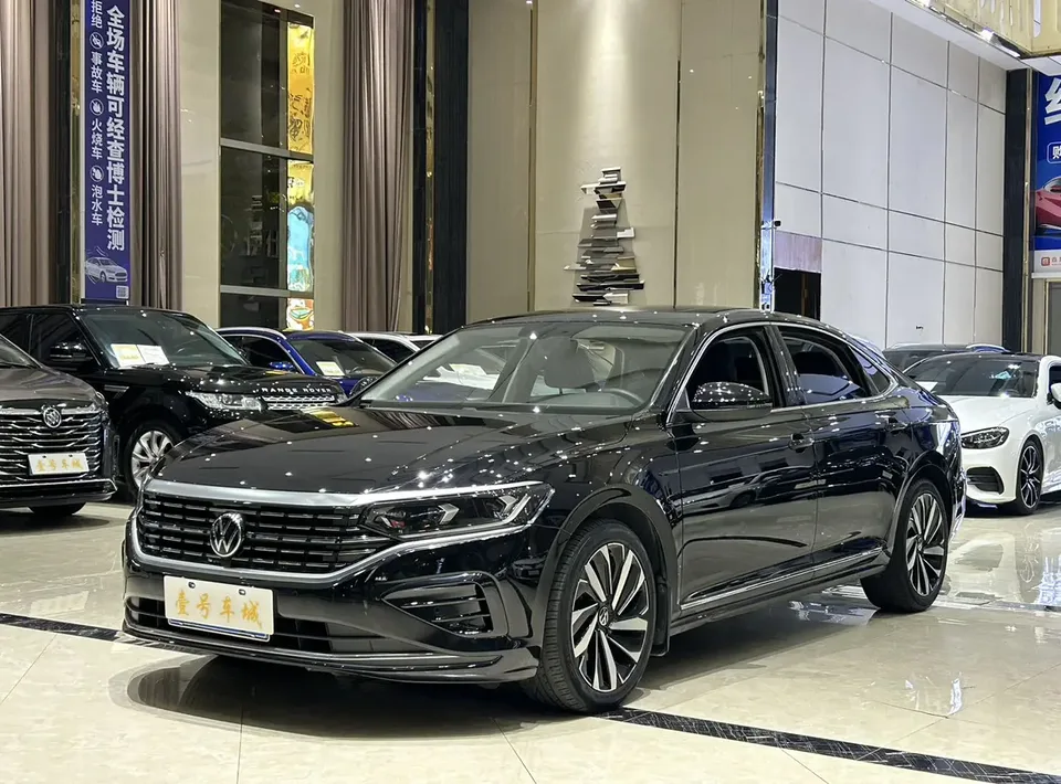Volkswagen Passat 2022