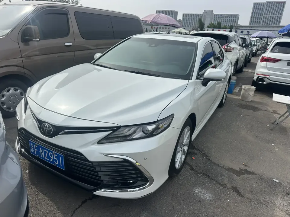 Toyota Camry 2023