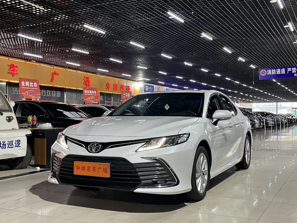 Toyota Camry 2024