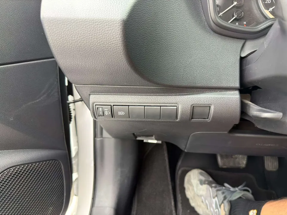 Toyota Corolla Corolla 1.2T S-CVT Pioneer PLUS Edition 2022 — thumbnail 4