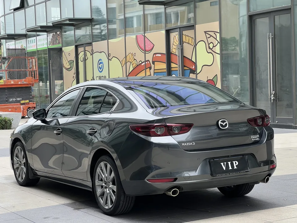 Mazda Axela 2.0L Automatic Quality Edition 2022 — миниатюра 2