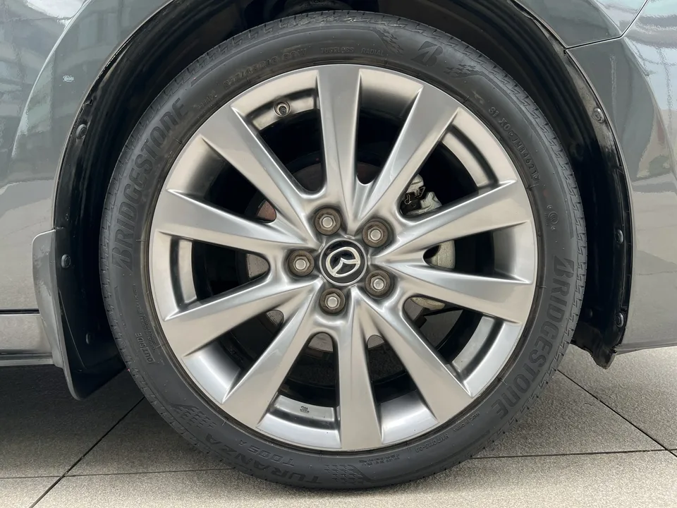 Mazda Axela 2.0L Automatic Quality Edition 2022 — миниатюра 3