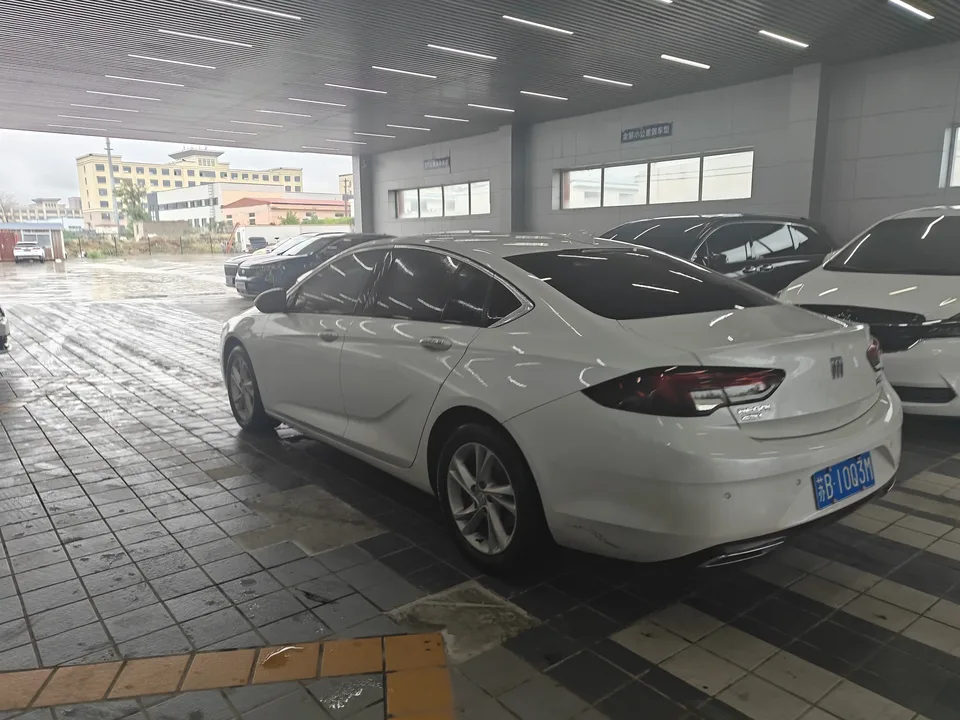 Buick Majesty Regal 2024 facelift 25T Super Edition 2024 — миниатюра 2