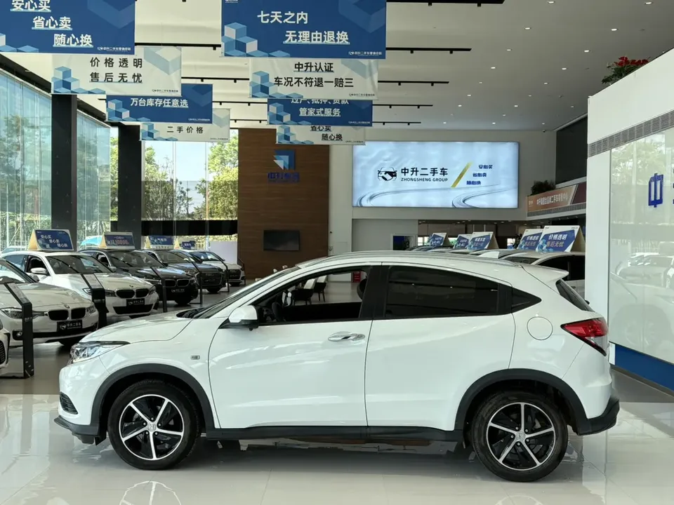 Honda VEZEL 2022