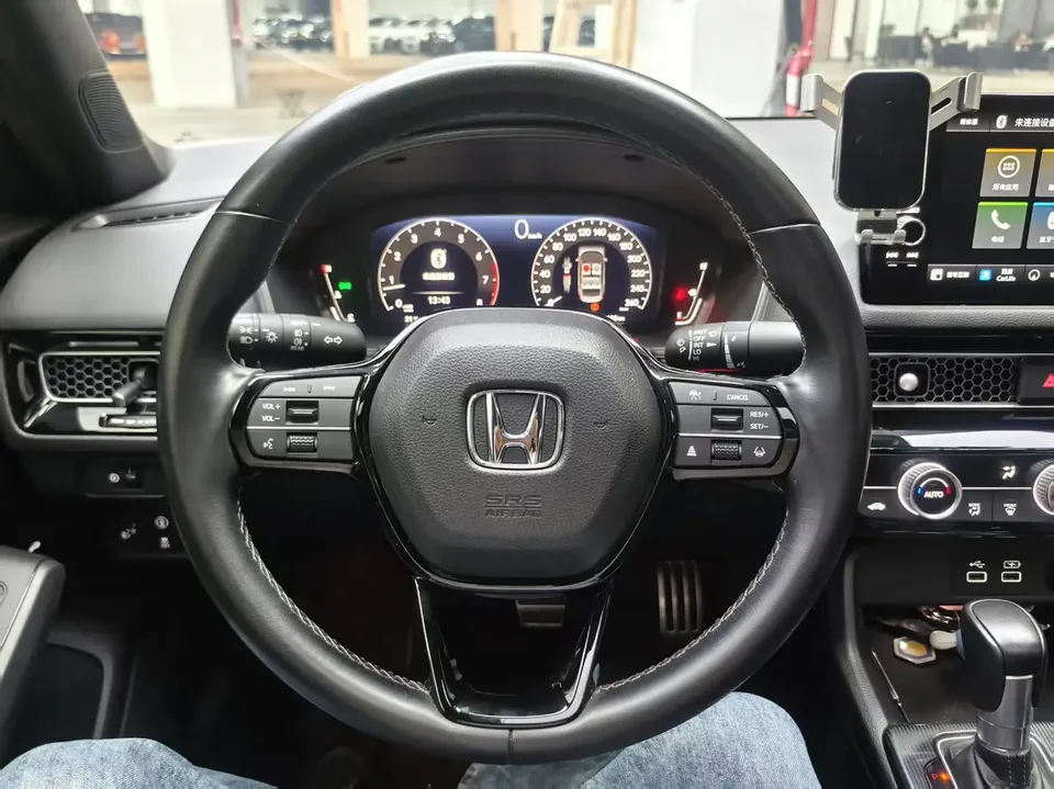 Honda CIVIC 2022 Civic 240TURBO CVT Ignition Edition 2023 — миниатюра 2