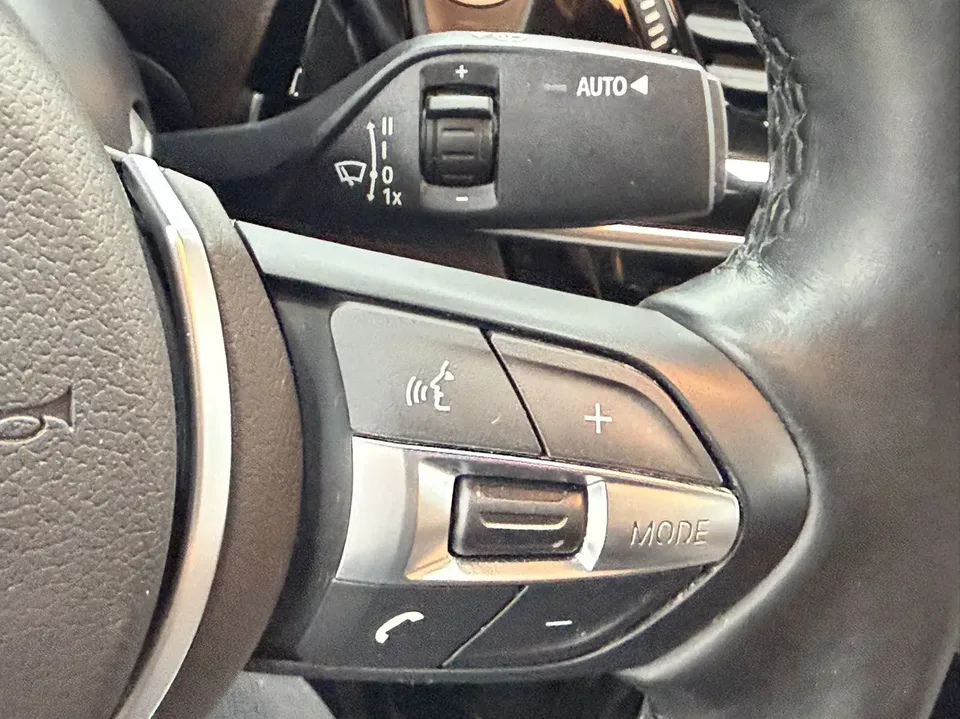 BMW 1 Series 1 Series BMW 1 Series 2021 120i M Sport Night Edition 2022 — thumbnail 3