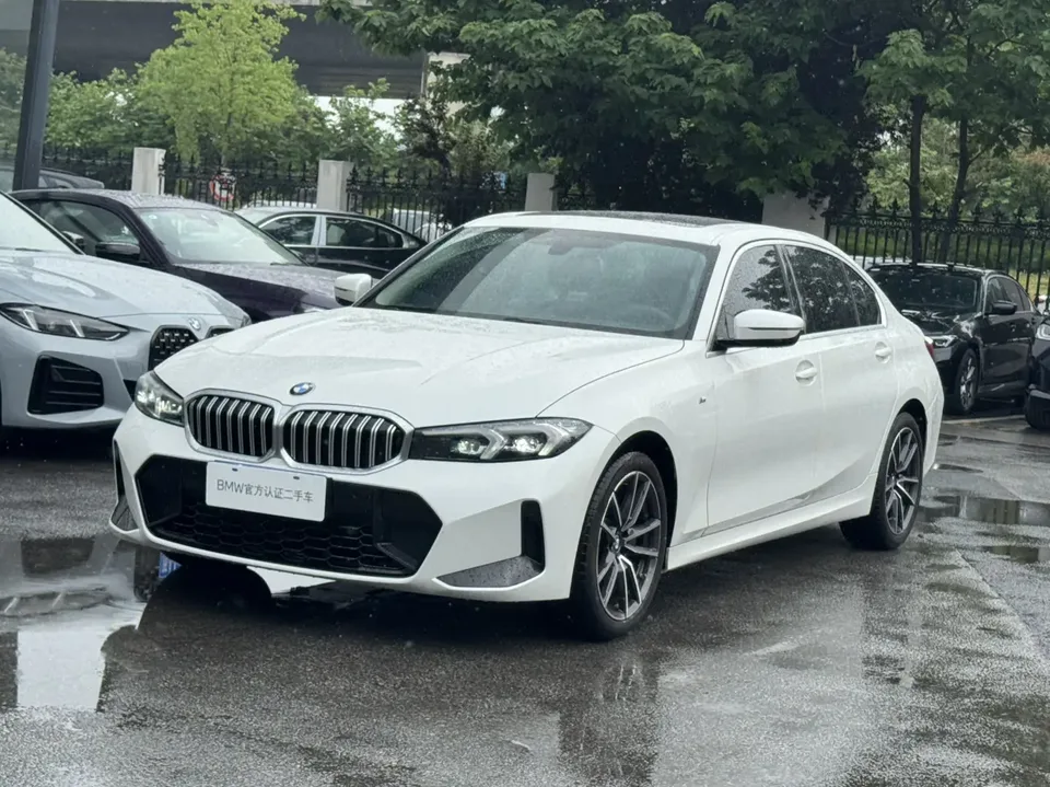 BMW 3 Series 2022