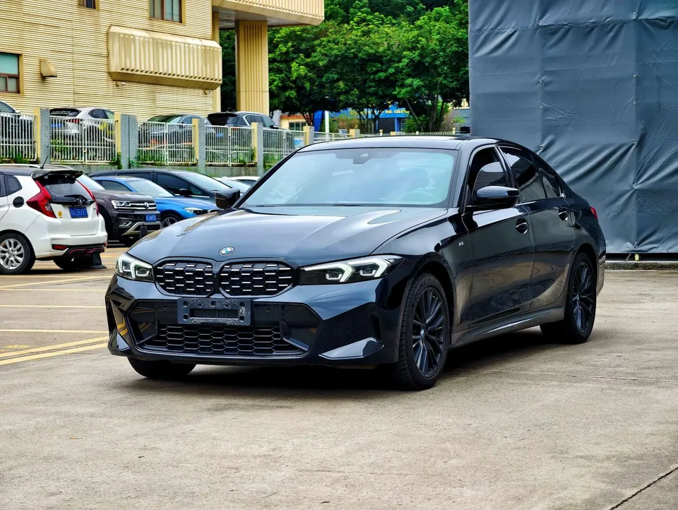 BMW 3 Series 2024