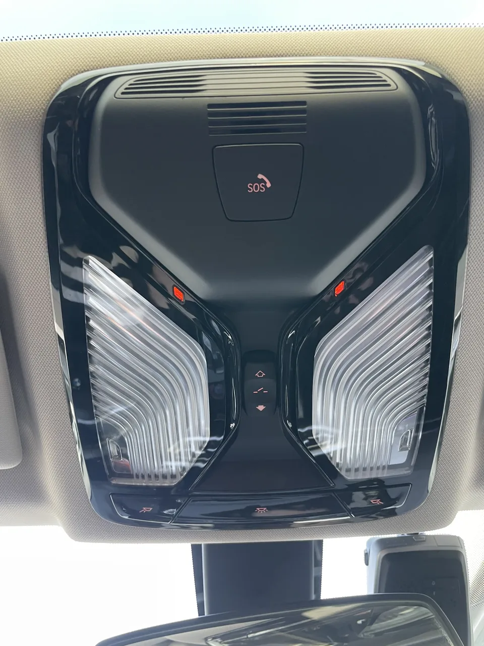 BMW 3 Series facelift 320Li M Sport package 2022 — миниатюра 4