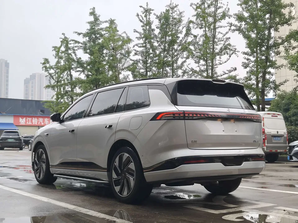 Dongfeng Yipai 008 210Max Extended Range 6-seater 2024 — миниатюра 4