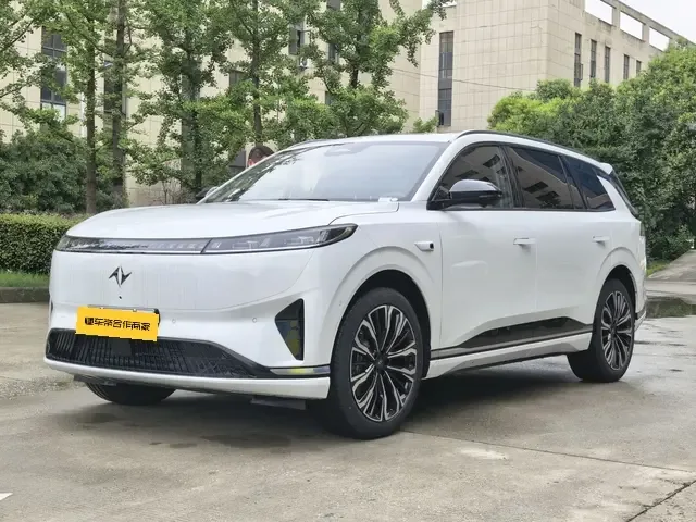 Dongfeng Yipai 008 2025
