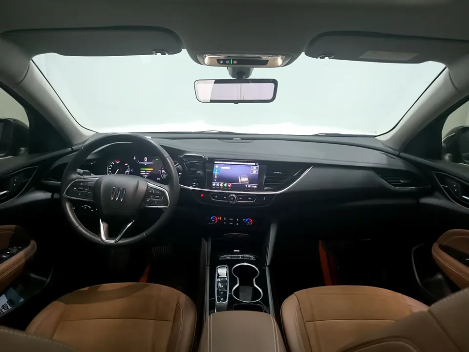 Buick Majesty Regal 2024 28T Enjoyment Edition 2024 — миниатюра 4