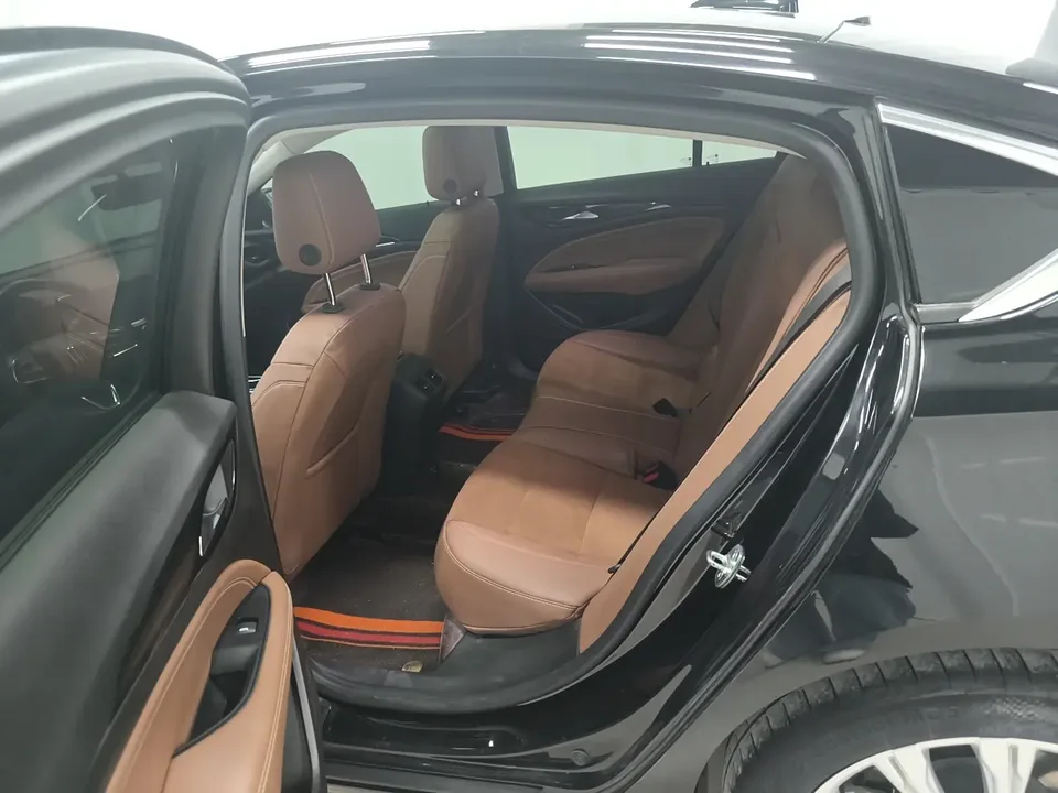 Buick Majesty Regal 2024 28T Enjoyment Edition 2024 — миниатюра 5