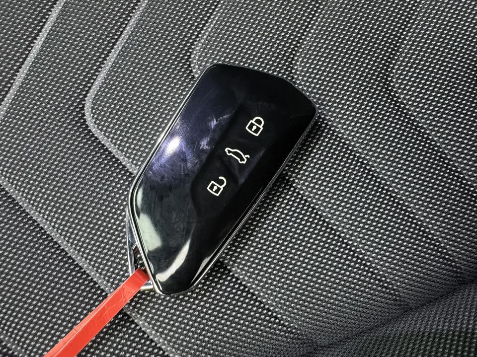 Volkswagen ID.3 Pure Smart Edition 2022 — миниатюра 3