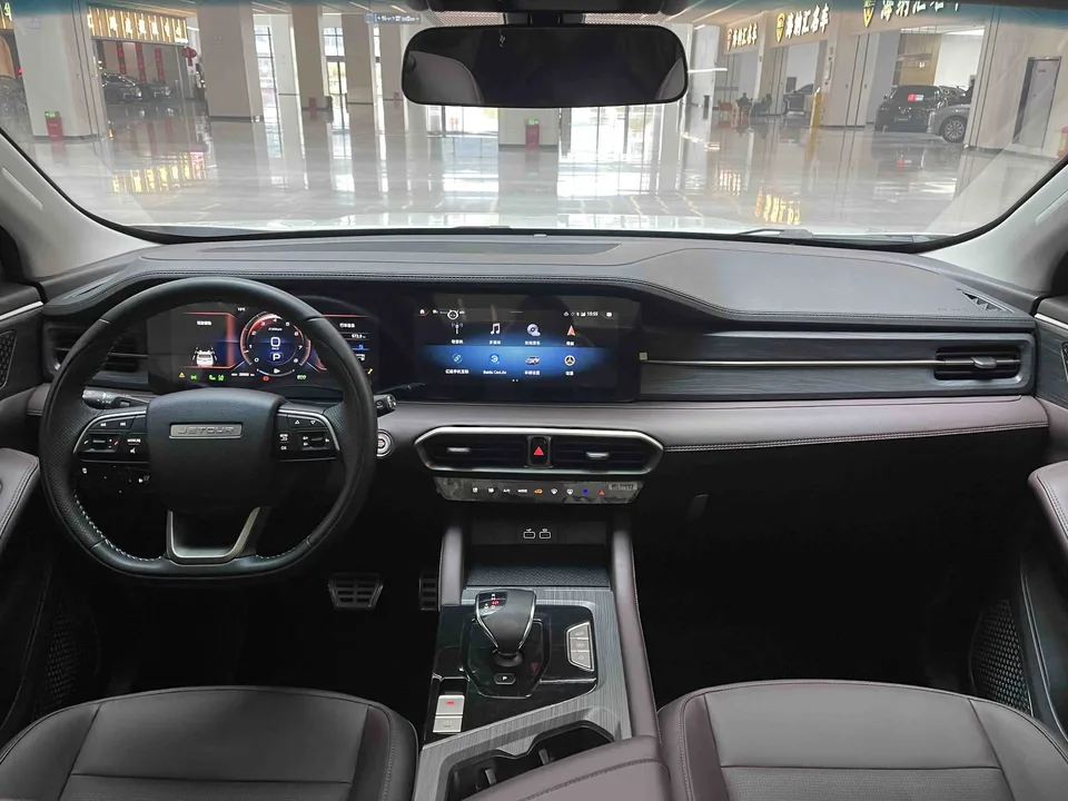 Jetour Jietu X90 PLUS Jietu X90 PLUS 2024 1.6TD DCT villa 2025 — миниатюра 3
