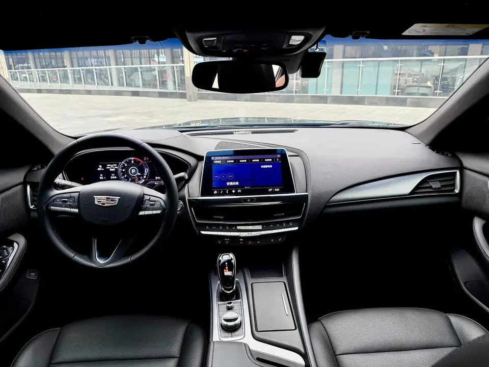 Cadillac CT5 28T Luxury Standard Edition 2023 — миниатюра 3
