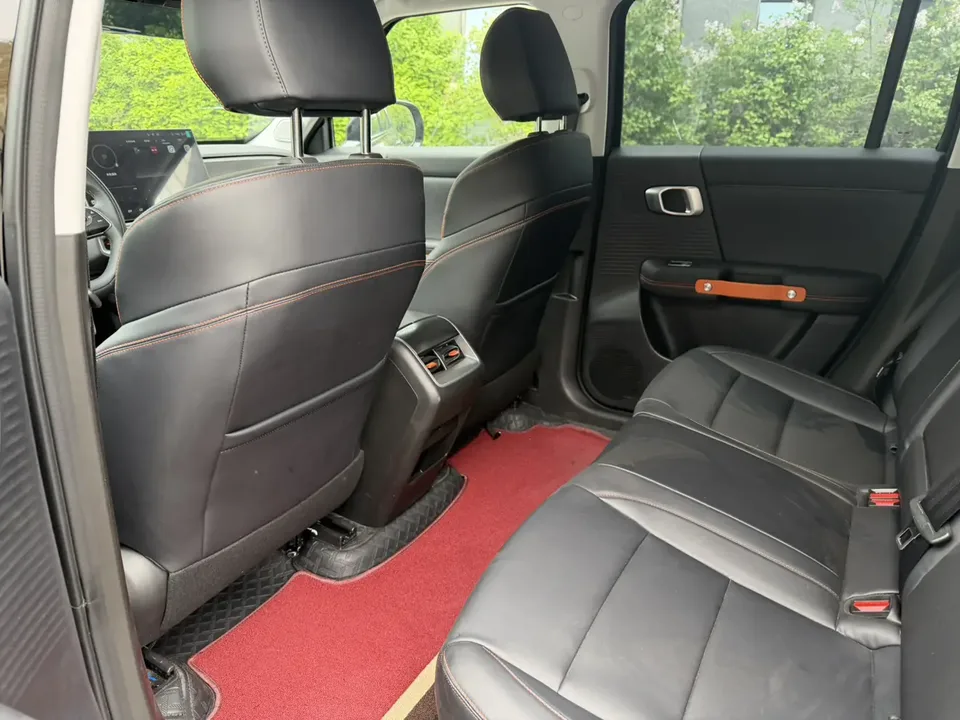 BAIC Beijing Off-road BJ30 Traveler 1.5T DCT Standard Edition 2026 — миниатюра 3