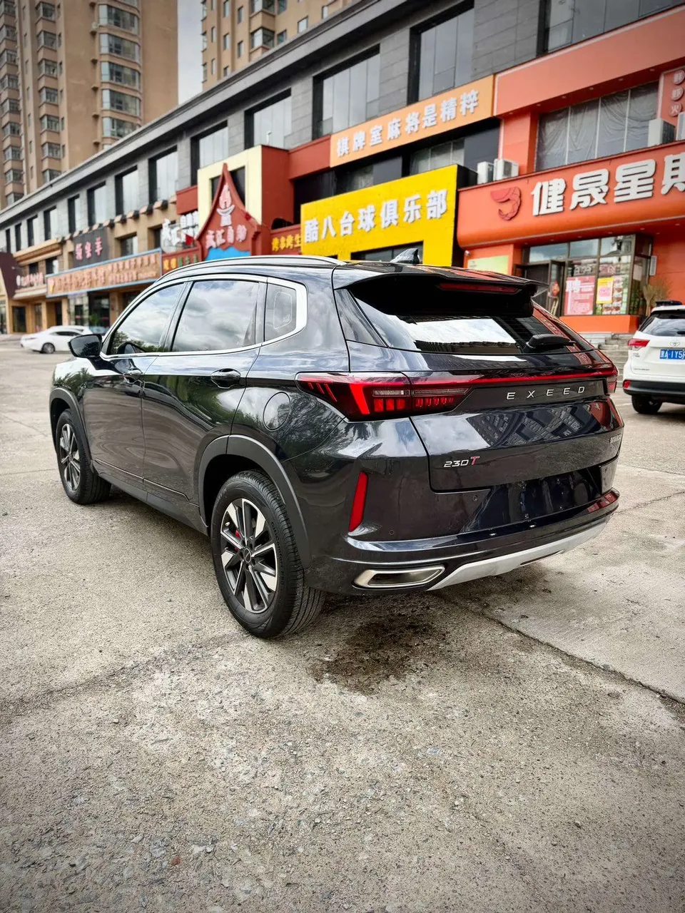 Exeed LX Xingtu Zhuifeng 2024 1.5T CVT Express Edition 2023 — миниатюра 2