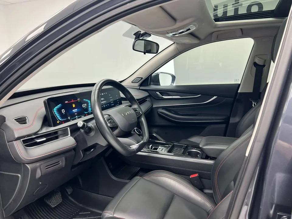 Exeed LX Chasing the stars Riding the Wind and Waves Edition 1.5T CVT Yufengxing Edition 2022 — thumbnail 5
