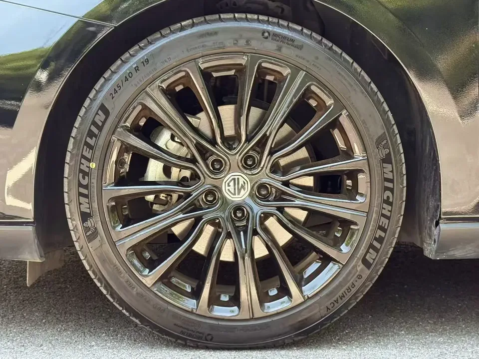 MG 7 7 2.0T Automatic Beauty Hunter Luxury Edition 2024 — thumbnail 3