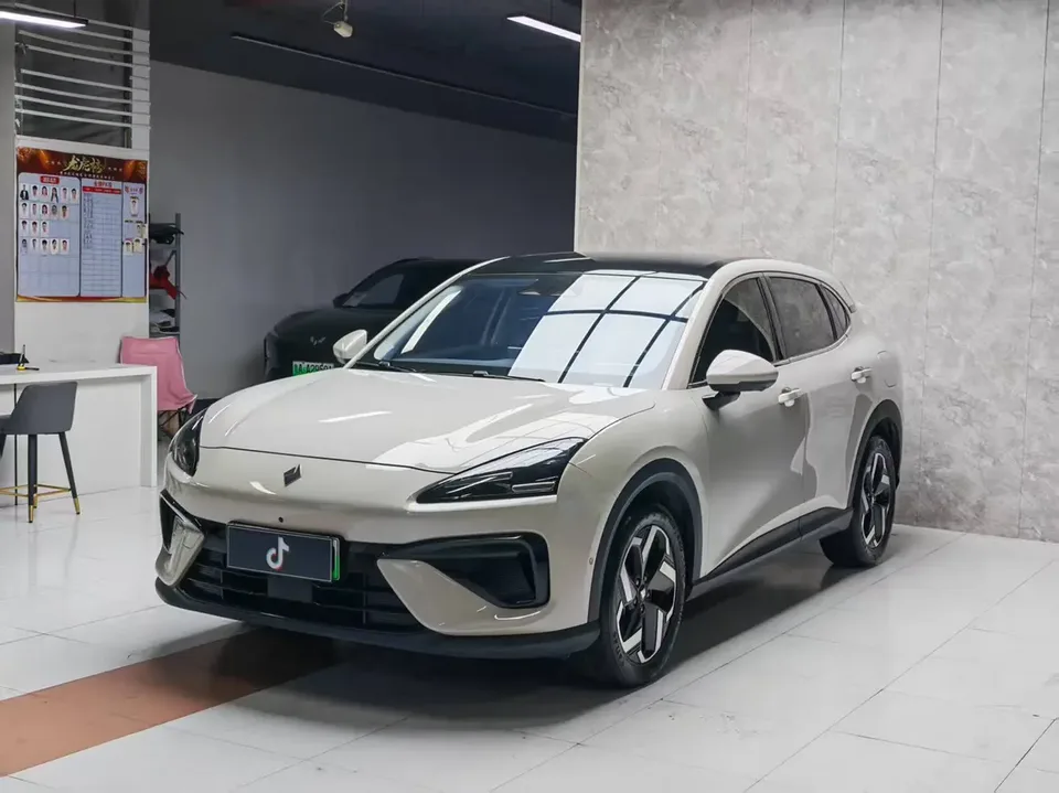 Baojun Yunhai PHEV 2024