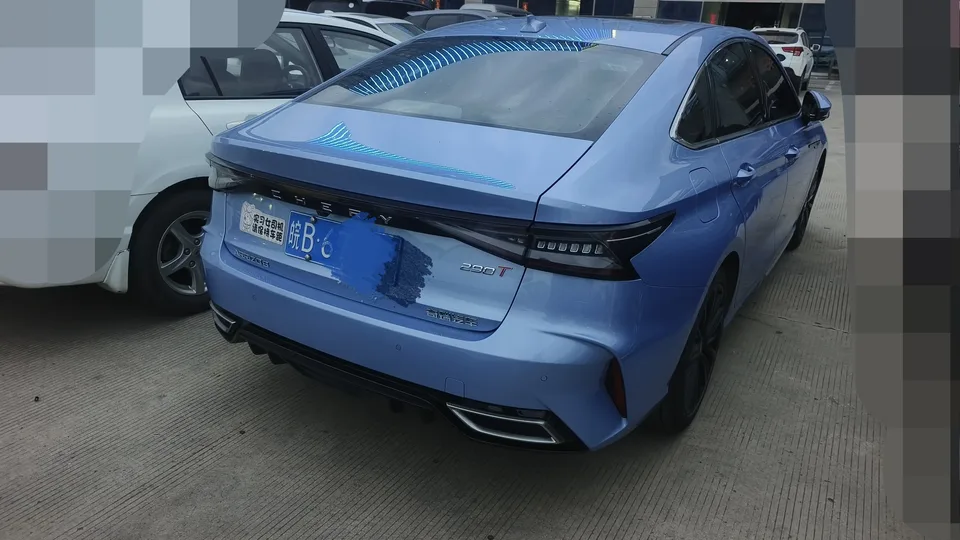 Chery Arrizo 8 1.6TGDI DCT 2023 — миниатюра 2