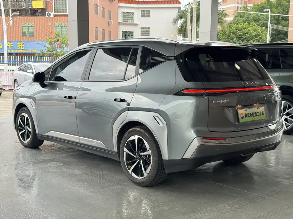 AION Y PLUS 70 Smart Edition 2023 — миниатюра 4
