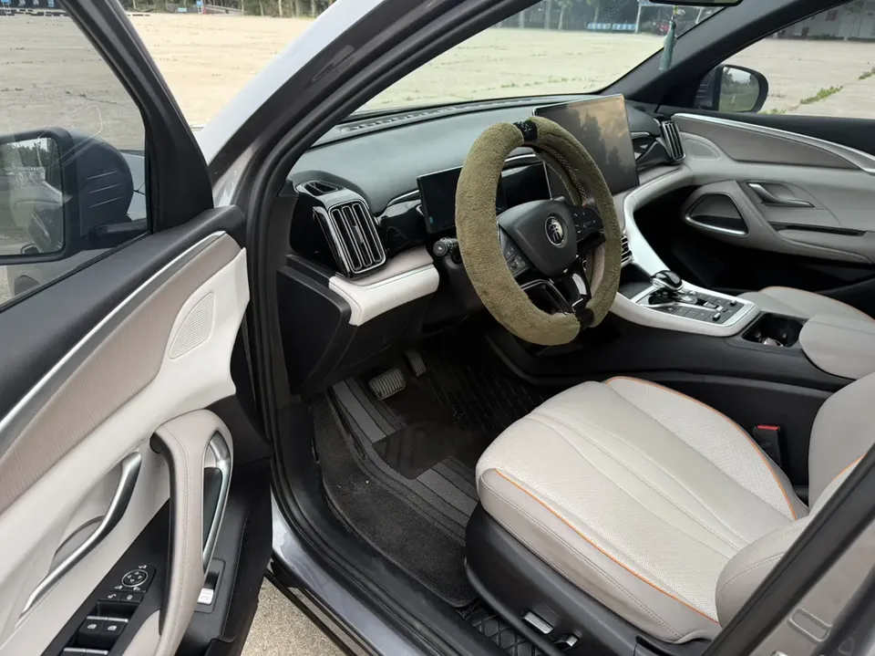 BYD Song Pro DM DM-i Champion Edition 110km Surpassing Edition 2023 — миниатюра 5