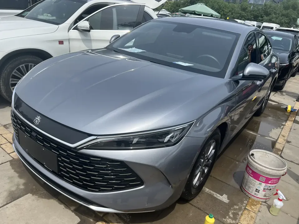 BYD Qin L DM 2024
