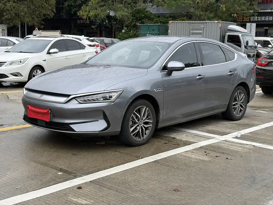 BYD Qin PLUS EV 2024