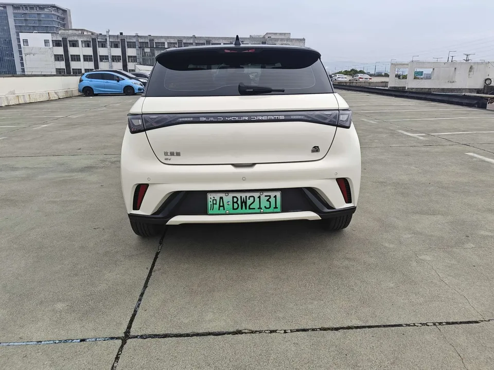BYD Dolphin Dolphin Dolphin 2023 Fashion Edition 2023 — thumbnail 2