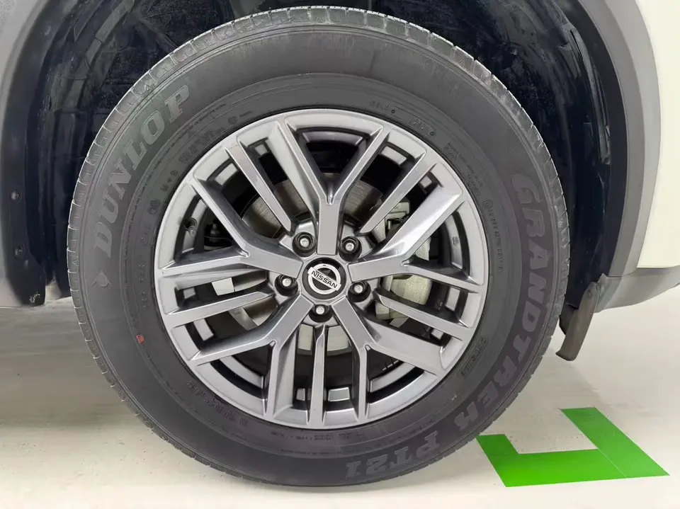 Nissan X-Trail VC-Turbo 300 CVT 2WD Deluxe Edition 2022 — миниатюра 2