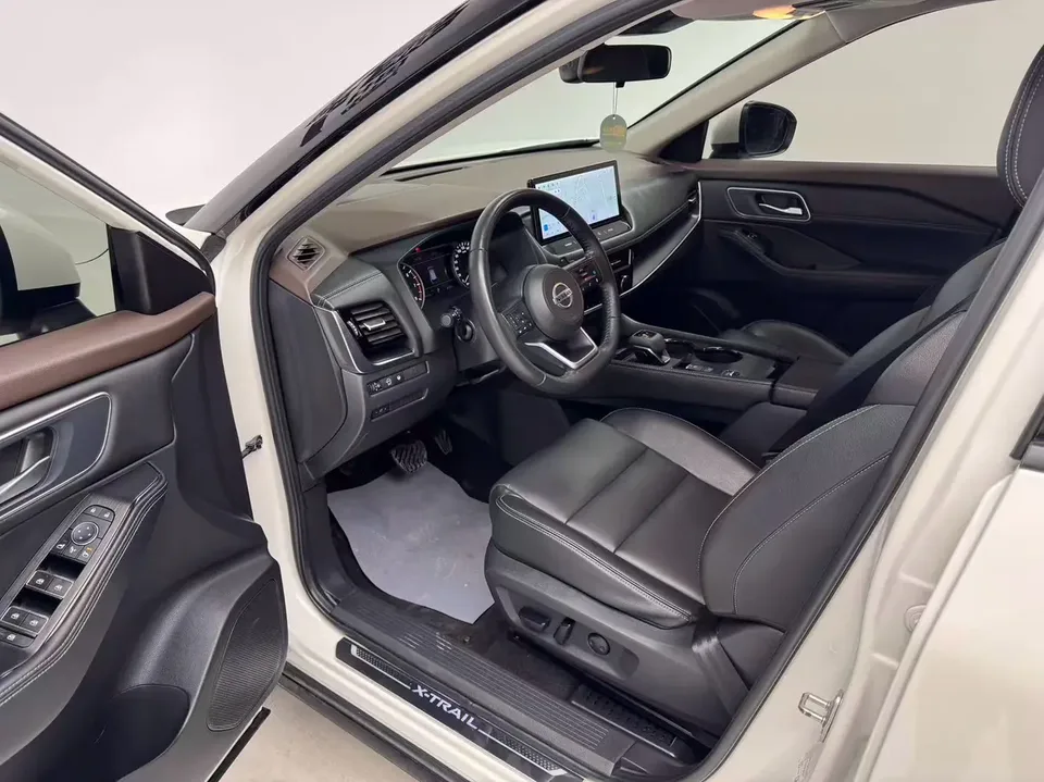 Nissan X-Trail VC-Turbo 300 CVT 2WD Deluxe Edition 2022 — миниатюра 3
