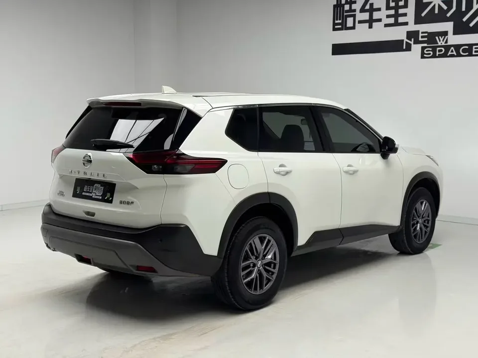 Nissan X-Trail VC-Turbo 300 CVT 2WD Deluxe Edition 2022 — миниатюра 4