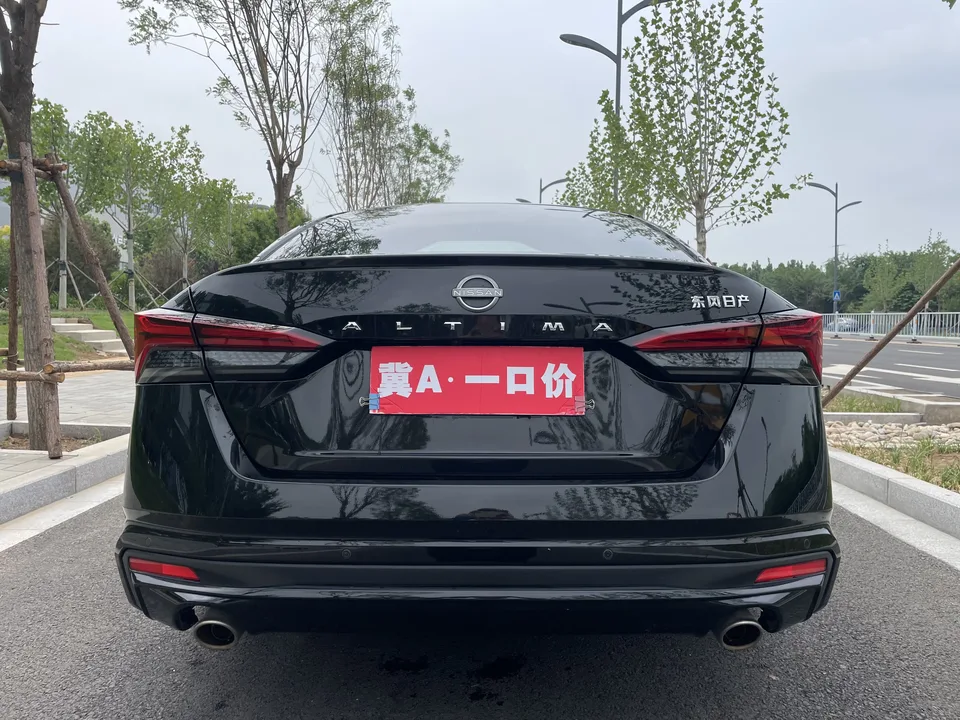 Nissan Altima Teana 2.0L XL-TLS Enjoy Edition 2024 — миниатюра 2