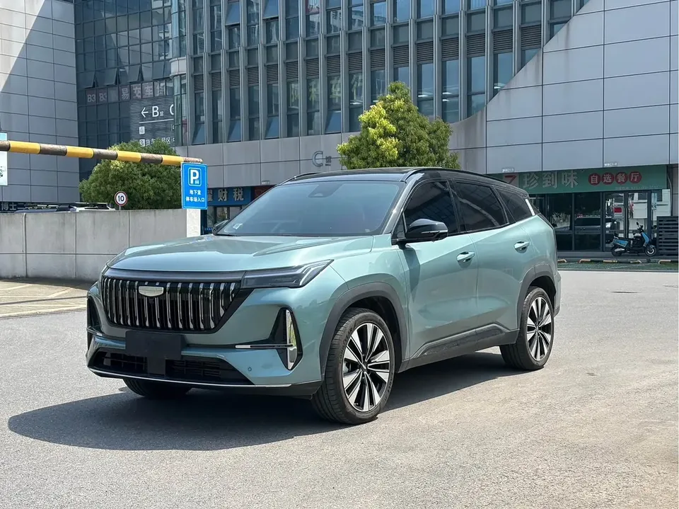Geely Atlas L 2025