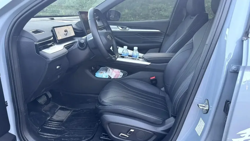 Geely Xing Rui Xingrui 2025 1.5T Dongfangyao Kunlun Edition 2025 — миниатюра 5