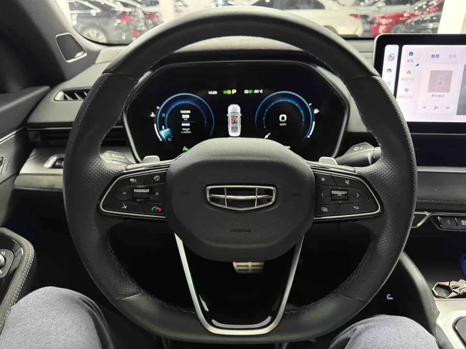 Geely Xing Rui 2.0T Xiaohan Edition 2025 — миниатюра 4