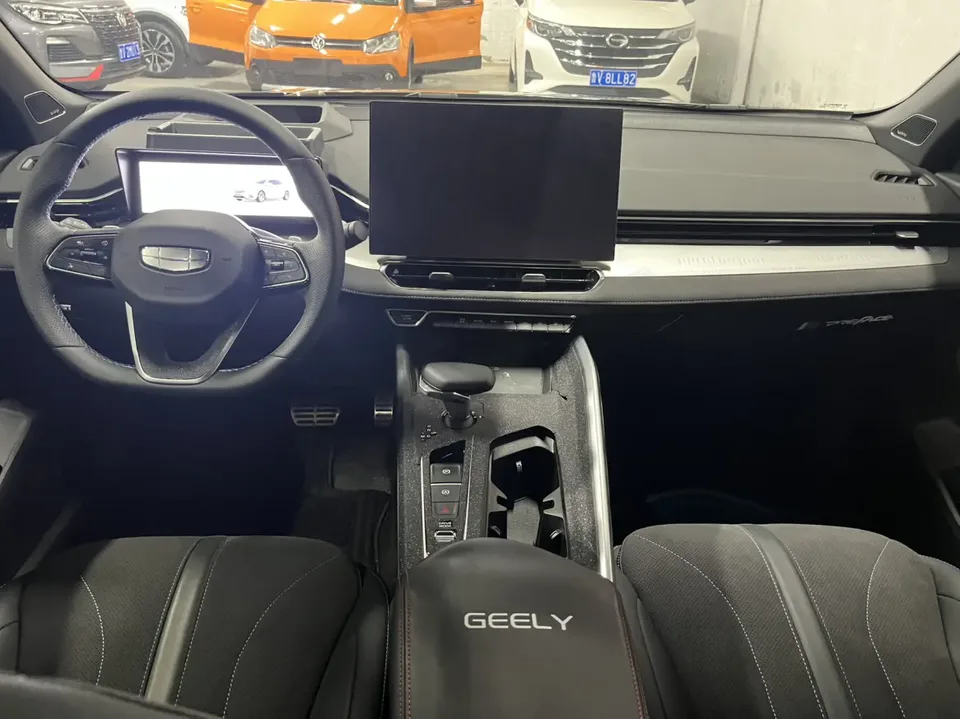Geely Preface Xing Rui Xingrui 2025 2.0T DongfangyaoMoon-gazing Edition 2025 — thumbnail 5