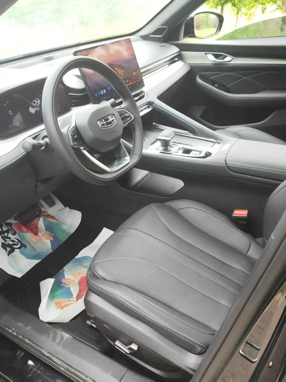 Geely Preface Xing Rui 1.5T Dongfangyao Kunlun Edition 2026 — миниатюра 5