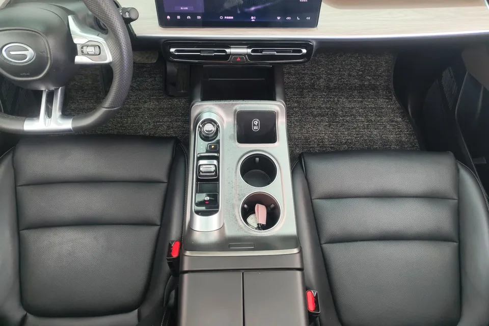 GAC Trumpchi E8 Honor Series 2.0ATK Honor Edition 2024 — миниатюра 3