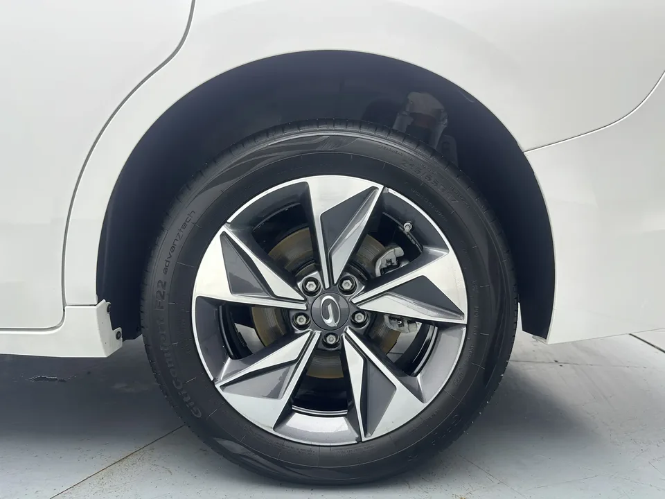 GAC Trumpchi M6 2024