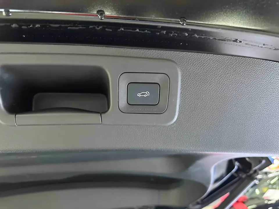 GAC Trumpchi ES9 PHEV Trumpchi ES9 PHEV 2024 model 143km Max 2024 — миниатюра 3